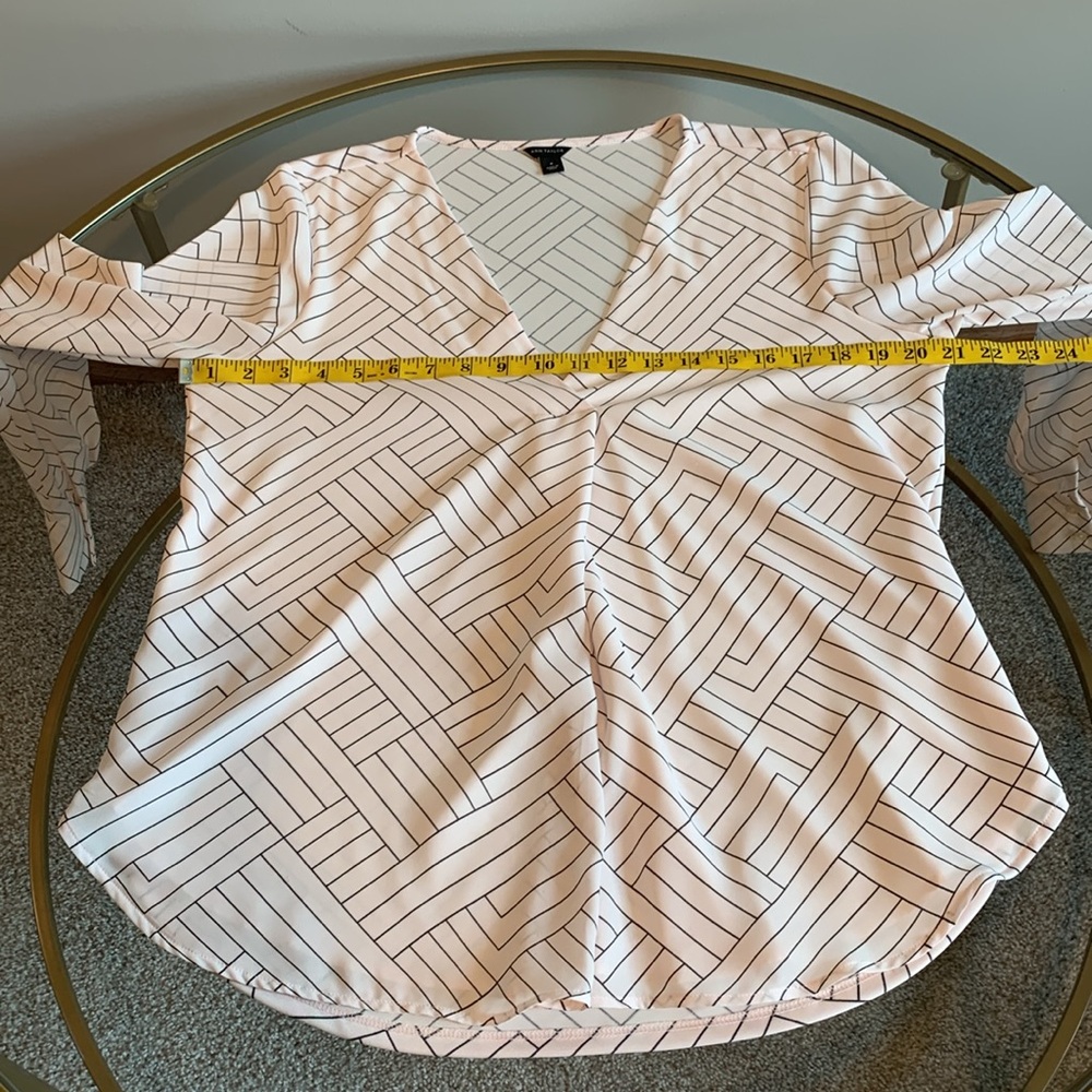 Ann Taylor Long Sleeve Top Size M - Picture 11 of 16